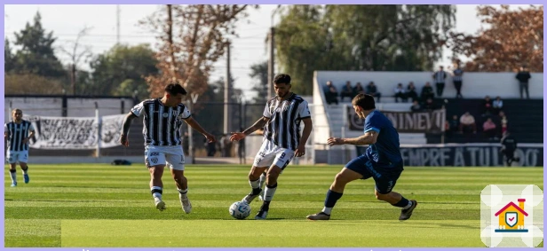 掌握问鼎pg平台入口的隐藏技巧，轻松提升你的游戏体验与收益！